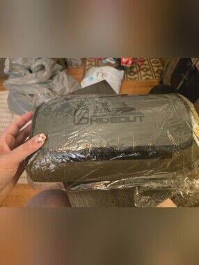 Hideout Extra Large Camping Blanket Olive & Black Polyester Outdoor Foldable